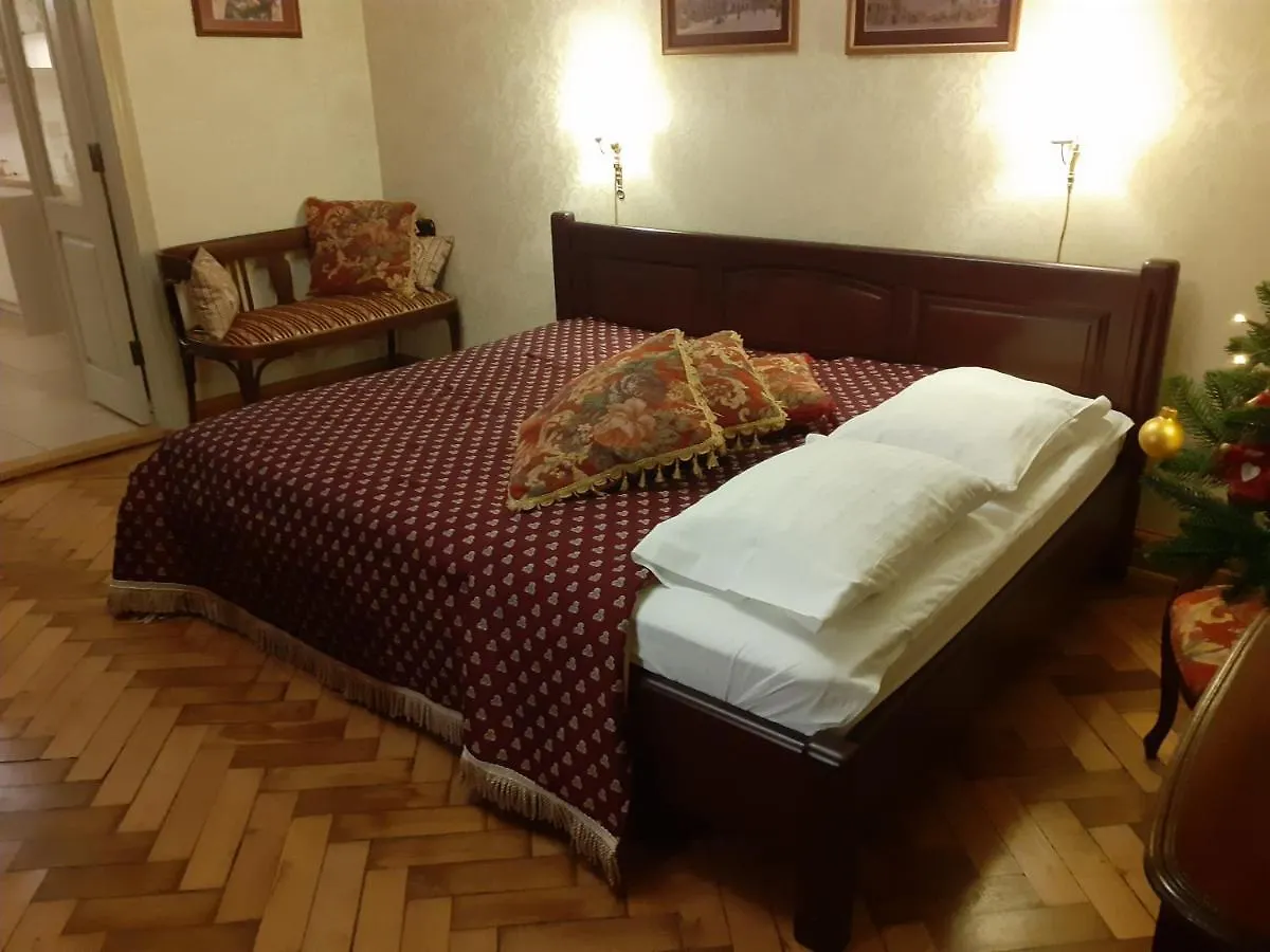 Studios At Anchevskih 3 Львов 0*,  Украина
